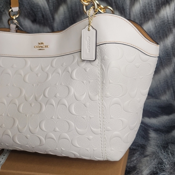 Sold Out a - Picture 14 of 15